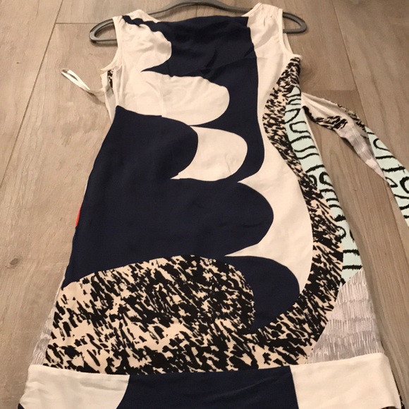 Diane von Furstenberg Silk Knit Dress - Picture 4 of 5